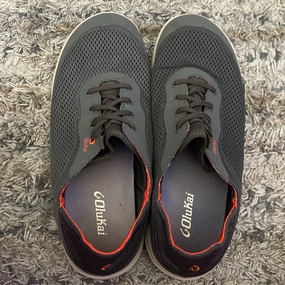 OluKai gray and Red lightweight slip on no laces to tie Sneakers sz 11 - Picture 8 of 10